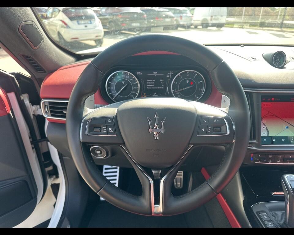 Maserati Levante 2.0 mhev GT 330cv auto