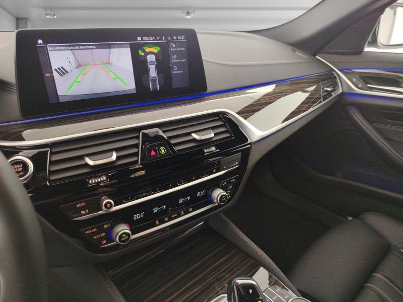 BMW Serie 5 520d Touring mhev 48V Sport auto