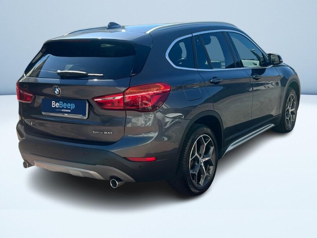 BMW X1 sdrive18d xLine auto my18