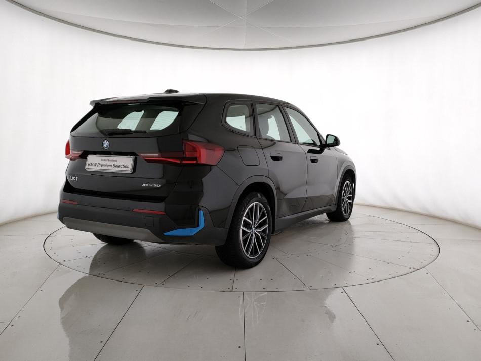BMW iX1 30 xdrive