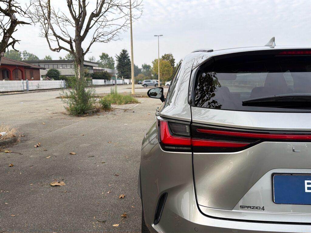 Lexus NX 2.5 plug-in F-Sport 4wd e-cvt