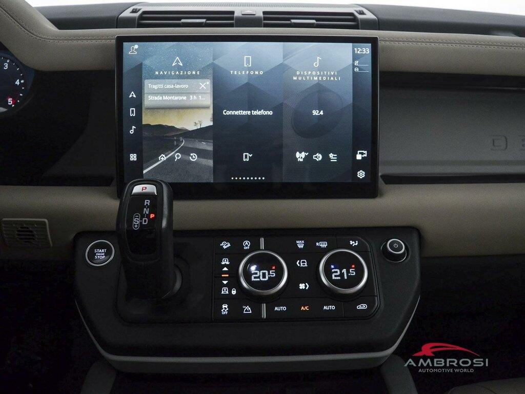 Land Rover Defender 110 3.0d i6 mhev HSE awd 250cv auto