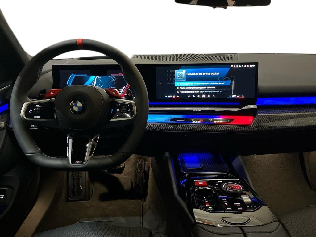 BMW M5 Touring 4.4 727cv auto