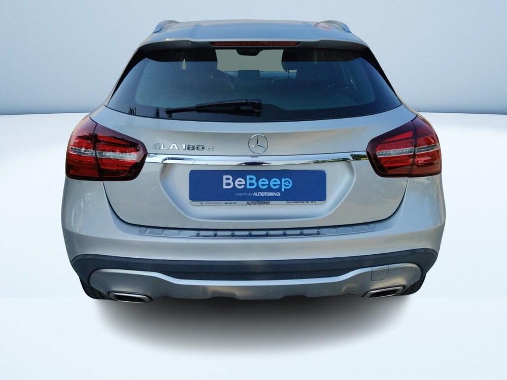 Mercedes GLA 180 d Sport auto