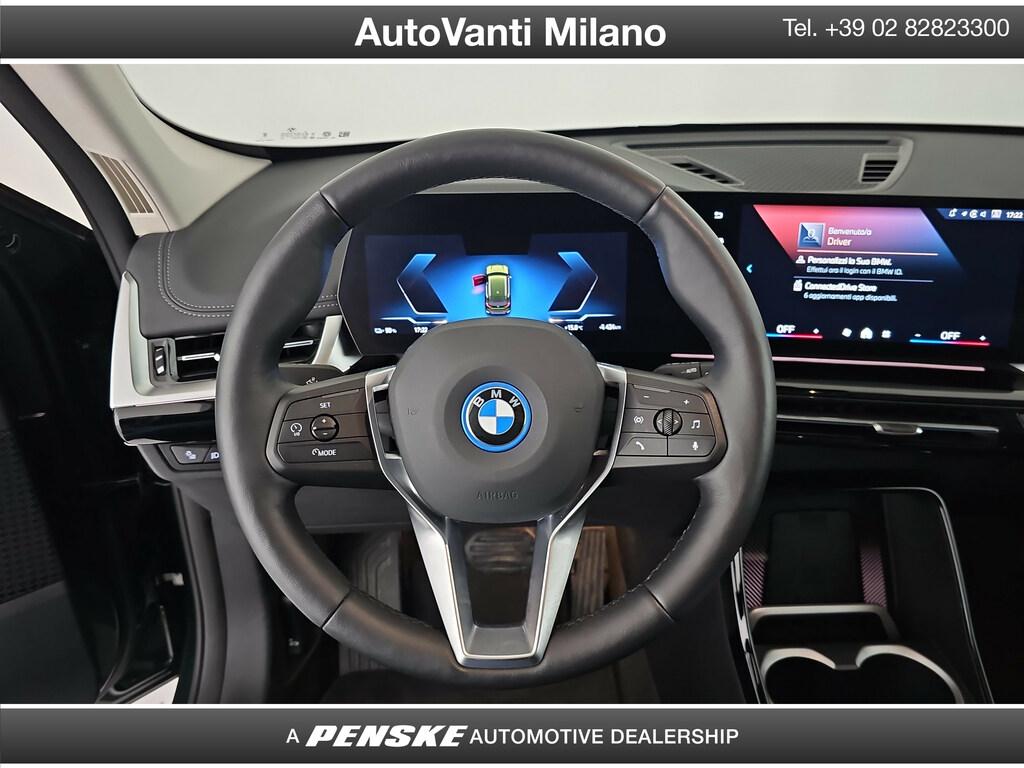 BMW iX1 edrive 20 X-Line