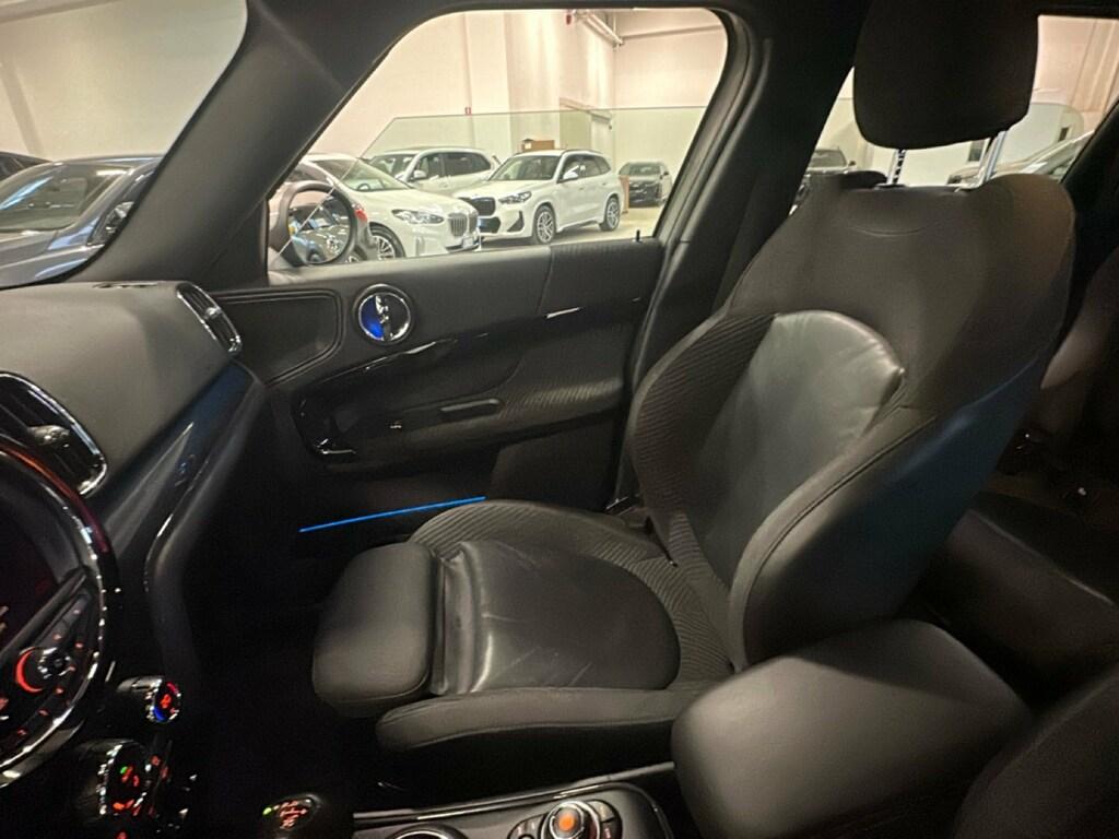 Mini One Countryman 1.5 TwinPower Turbo One Hype Steptronic