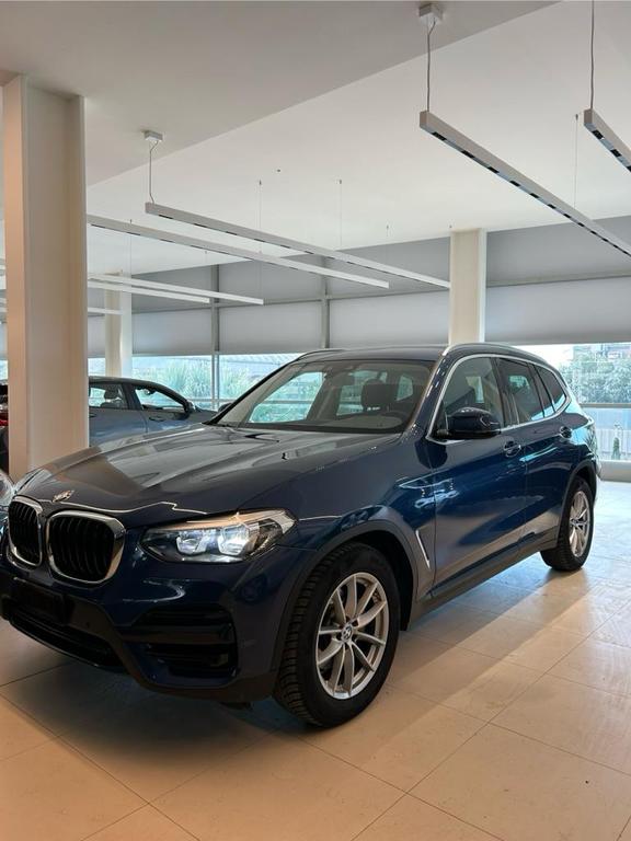 BMW X3 sdrive18d mhev 48V Business Advantage auto