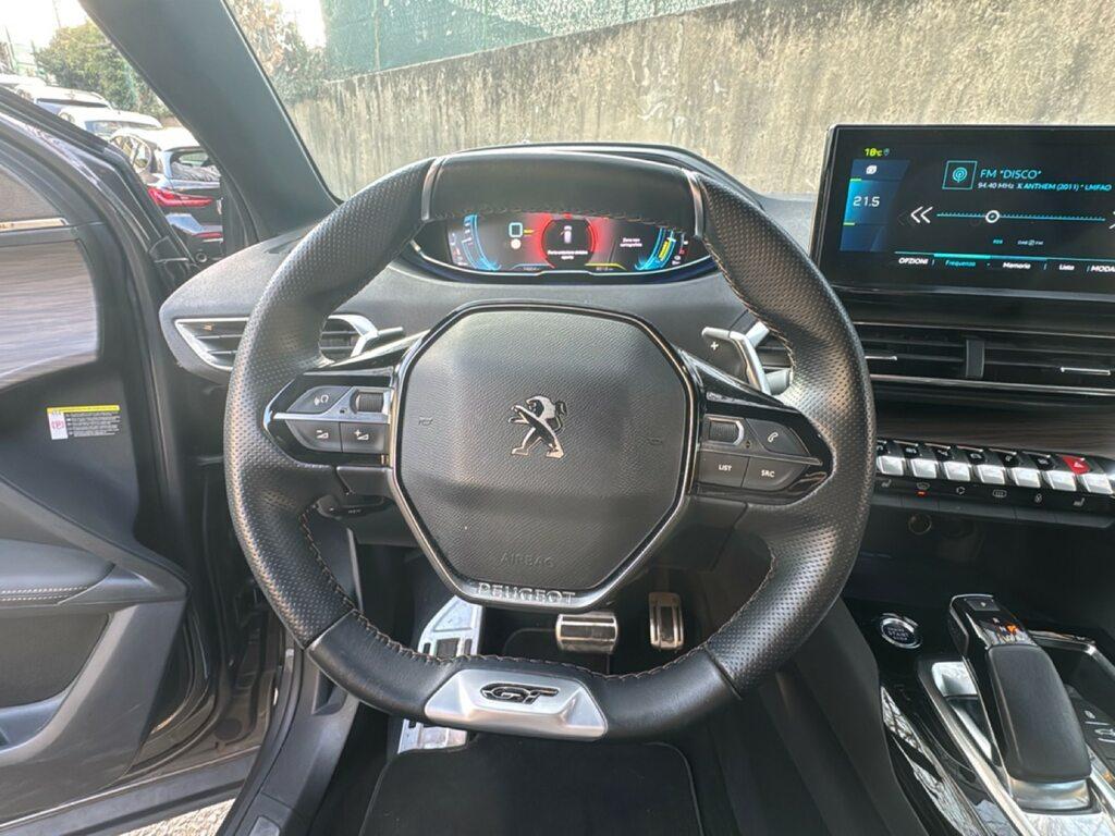 Peugeot 3008 1.6 hybrid GT Pack 225cv e-eat8