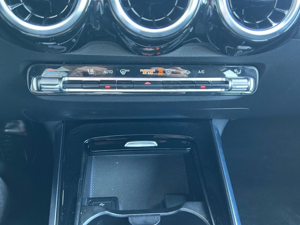 Mercedes GLB 180 d Progressive Advanced auto