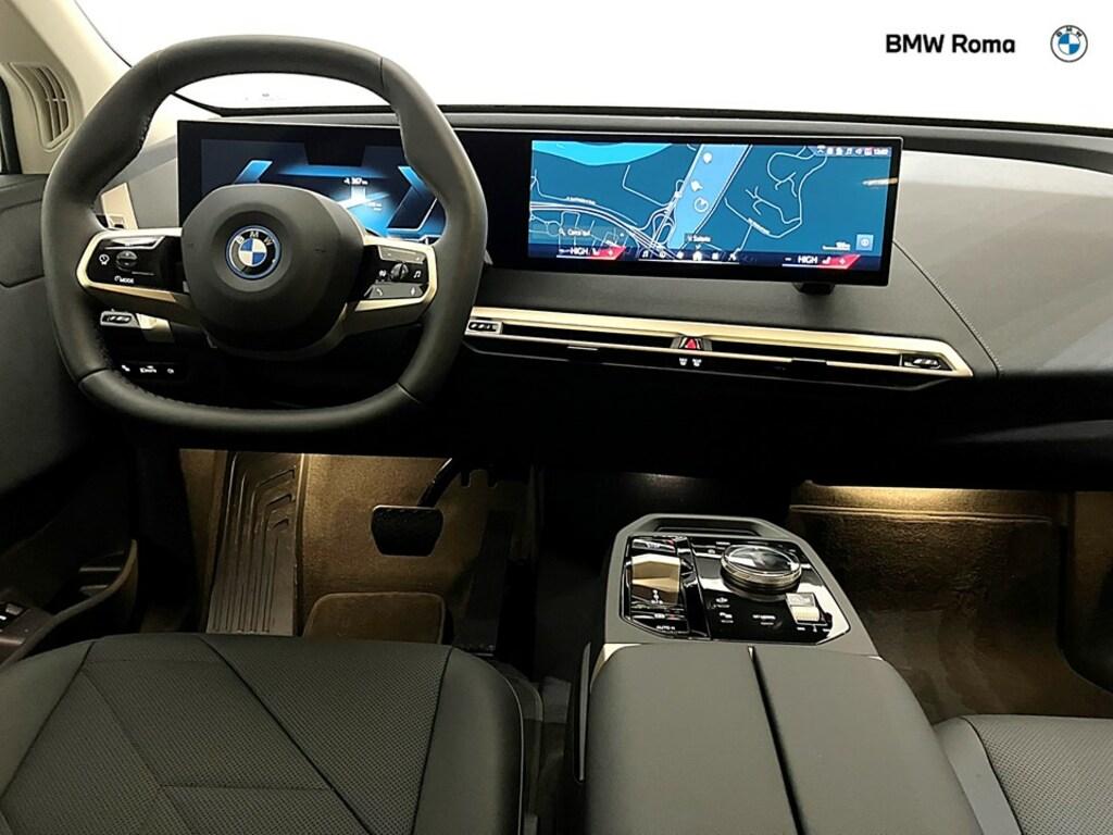 BMW iX xdrive40 pacchetto sportivo