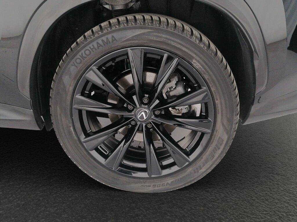 Lexus NX 2.5 plug-in F-Sport 4wd e-cvt