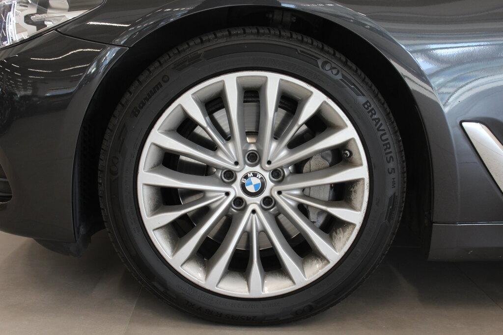 BMW Serie 5 530d Touring xdrive Business 249cv auto