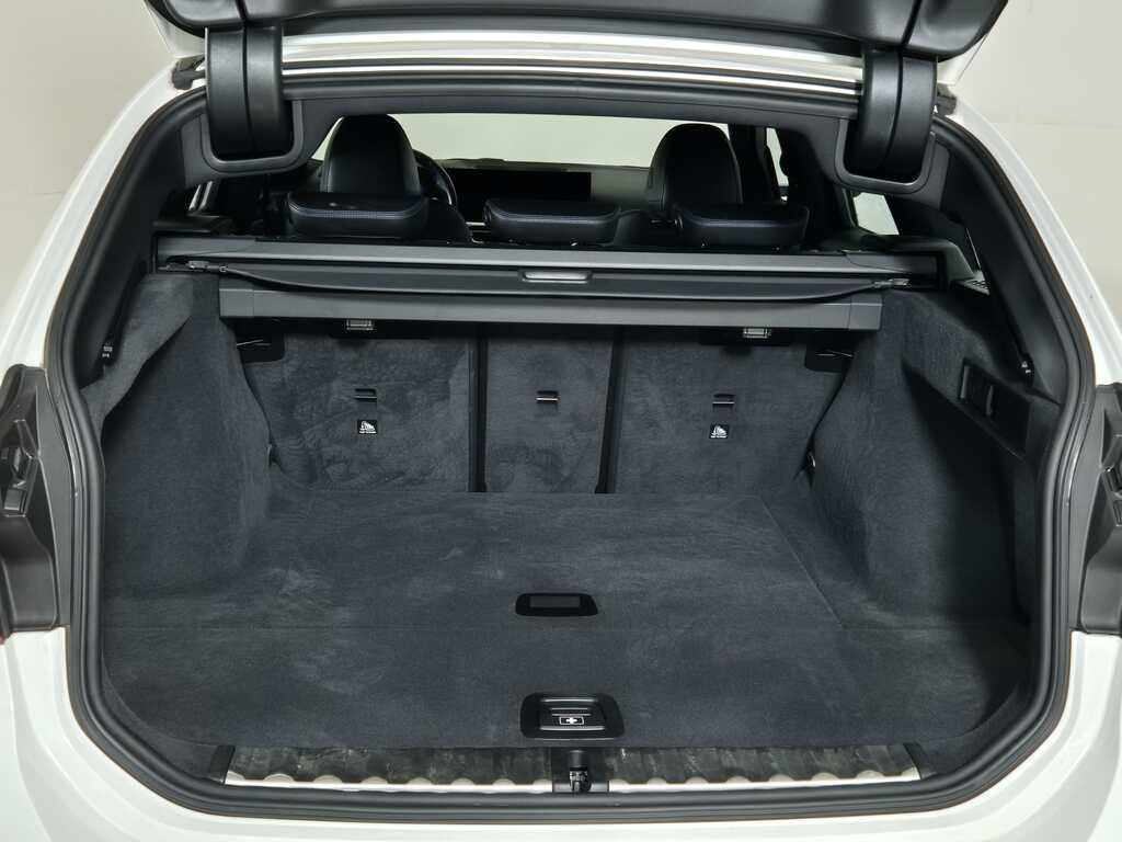 BMW Serie 3 320d Touring mhev 48V Msport xdrive auto