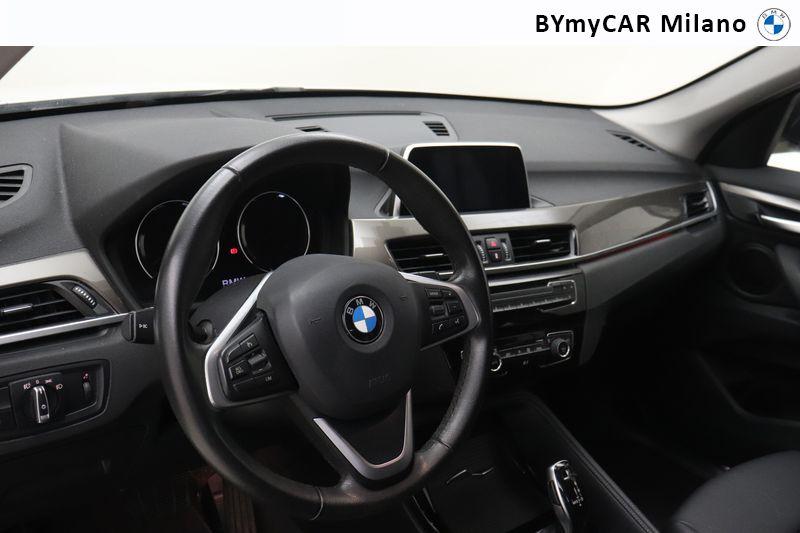 BMW X1 sdrive18i xLine 140cv auto 7m