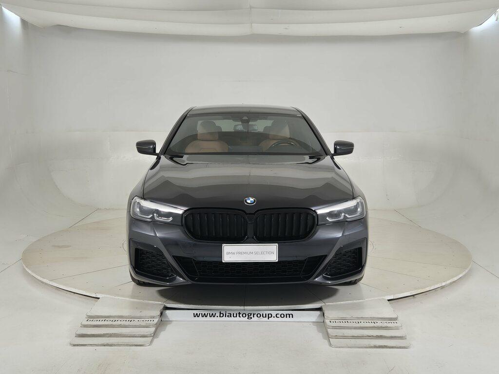 BMW Serie 5 520d mhev 48V xdrive Msport auto