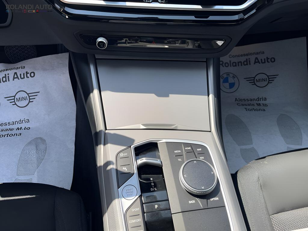 BMW Serie 3 320d Touring mhev 48V xdrive auto