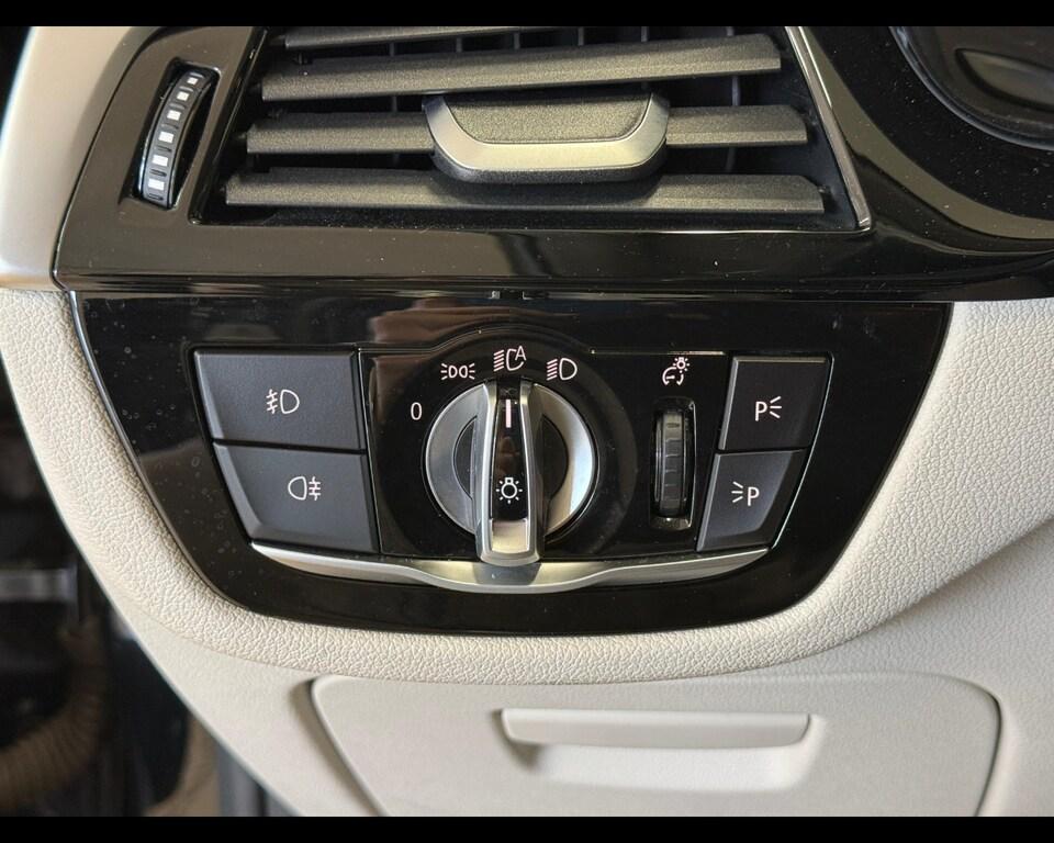 BMW Serie 5 518d Touring Luxury auto