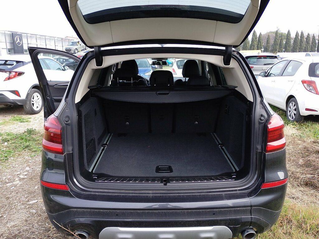 BMW X3 xdrive20d mhev 48V xLine auto