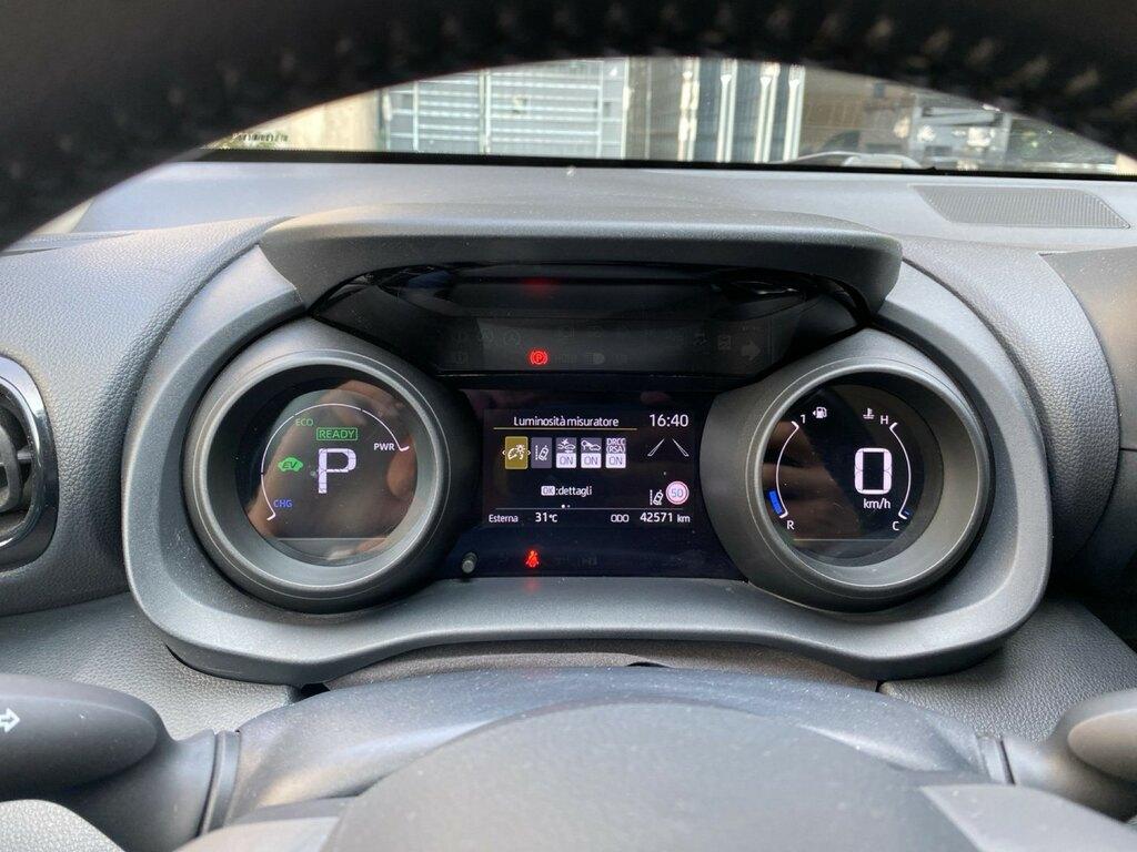 Toyota Yaris 1.5 hybrid Trend