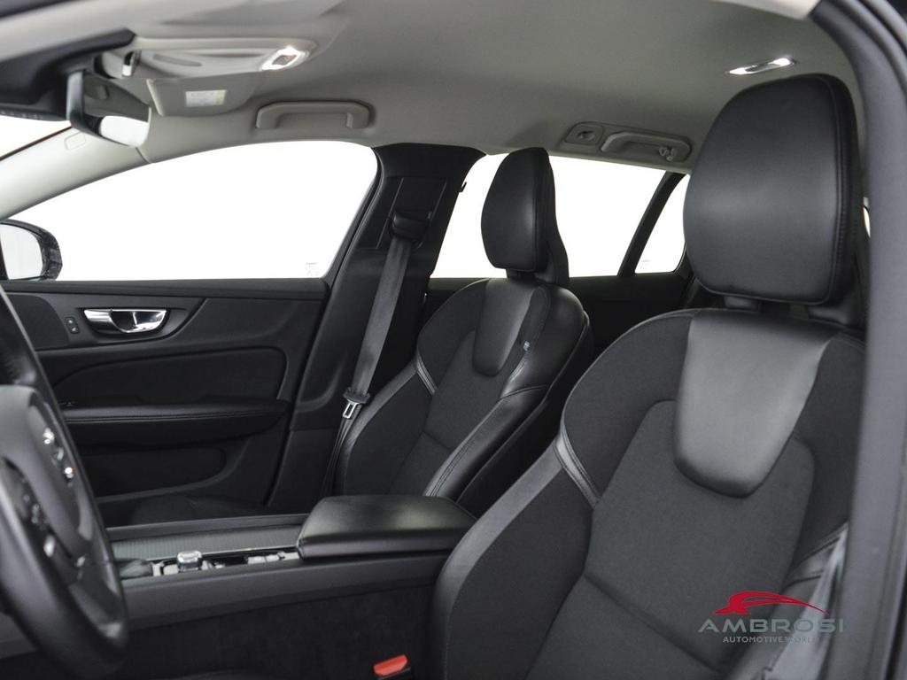 Volvo V60 2.0 D3 R-design geartronic my20