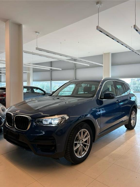 BMW X3 sdrive18d mhev 48V Business Advantage auto