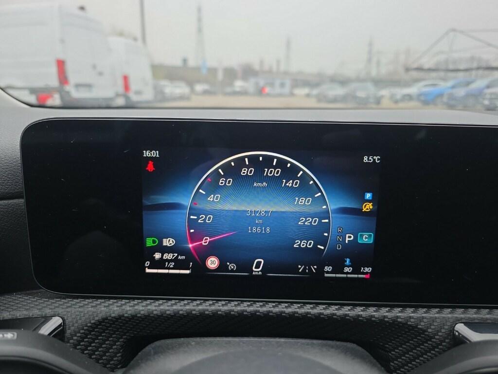 Mercedes CLA Shooting Brake 180 d Advanced auto