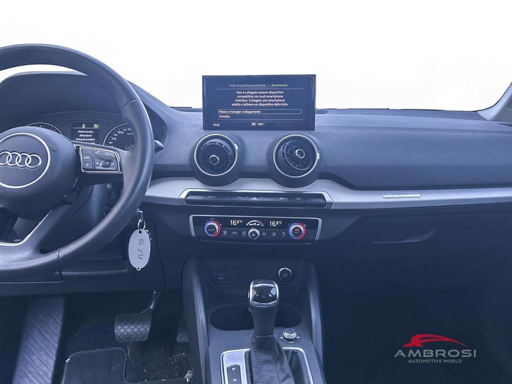 Audi Q2 30 2.0 tdi Identity Black s-tronic