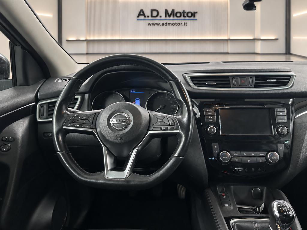 Nissan Qashqai 1.5 dci N-Connecta 115cv
