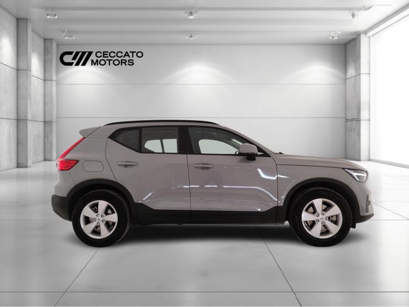 Volvo XC40 2.0 b3 Essential auto