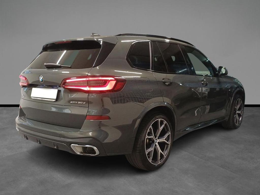BMW X5 xdrive30d mhev 48V Msport auto