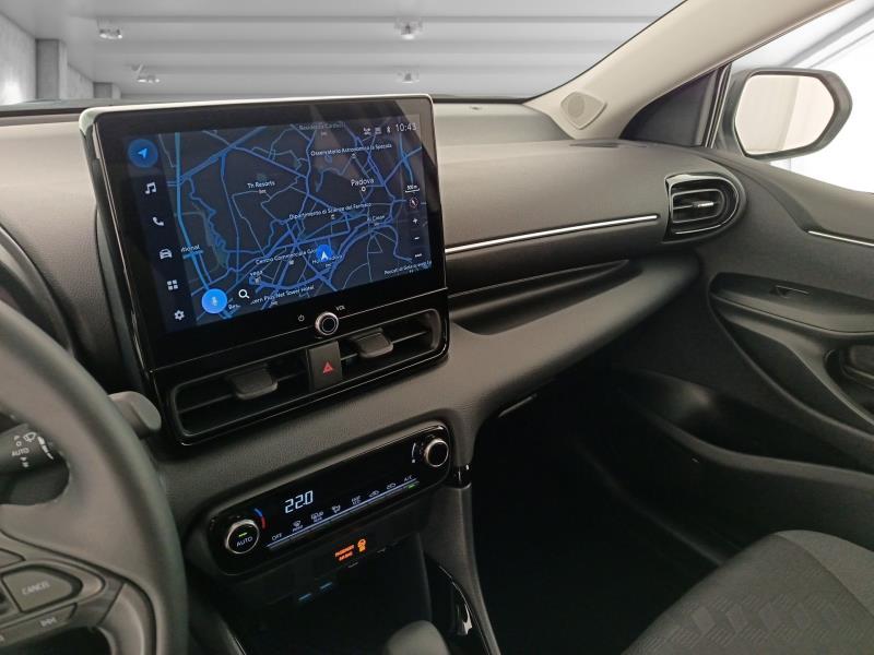 Toyota Yaris 1.5 hybrid Active