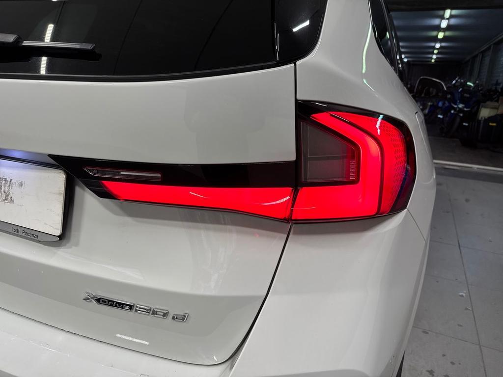 BMW X1 xdrive20d mhev 48V Msport auto