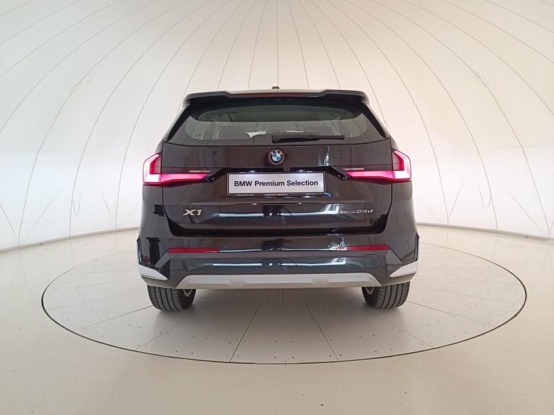 BMW X1 xdrive23d mhev 48V X-Line auto