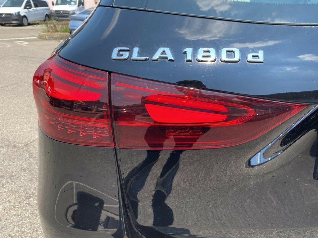 Mercedes GLA 180 d Advanced auto