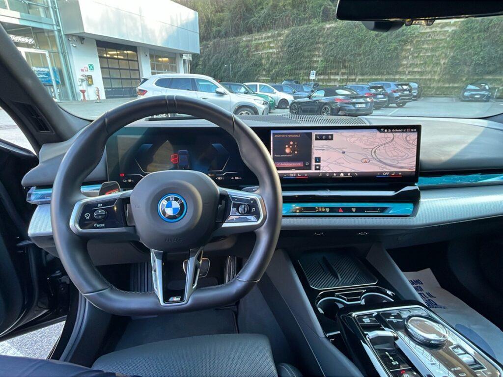 BMW i5 xdrive40 M Sport Pro