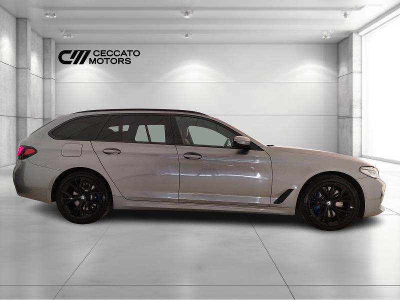 BMW Serie 5 530d Touring mhev 48V xdrive Msport auto