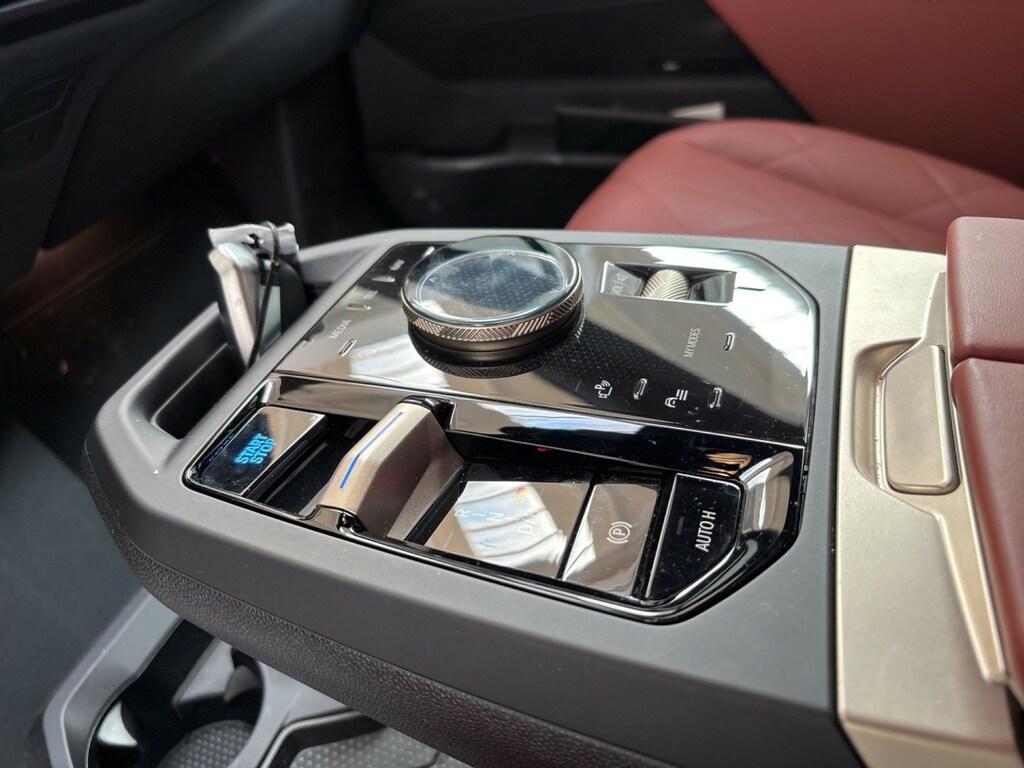 BMW iX xdrive50