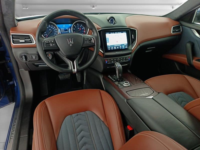 Maserati Ghibli 3.0 V6 bt Gransport Nerissimo 350cv auto my18