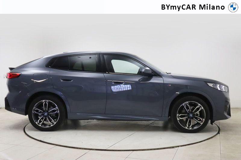 BMW iX2 edrive 20 MSport