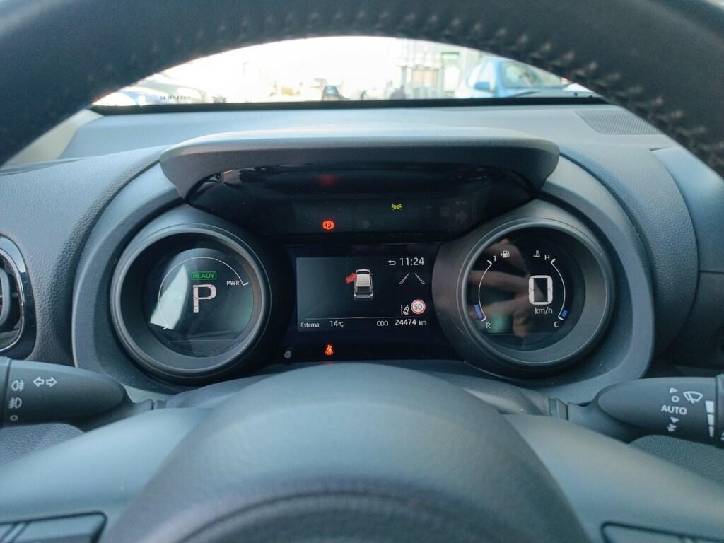 Toyota Yaris 1.5 hybrid Trend