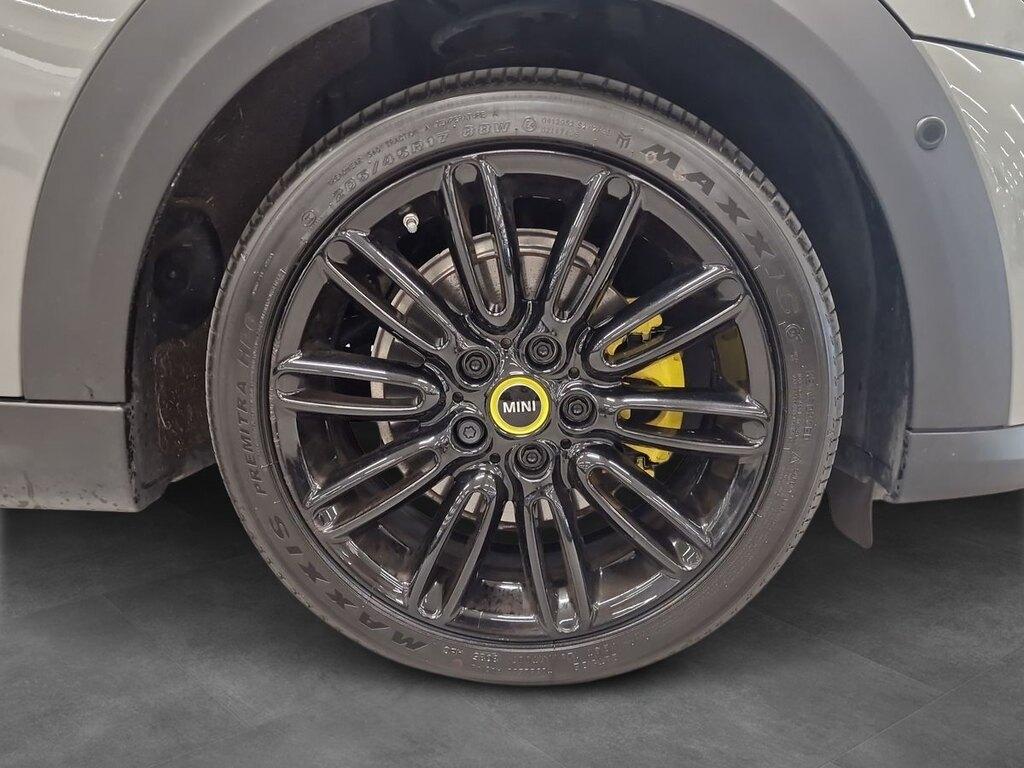 Mini Cooper SE 3p Yours auto