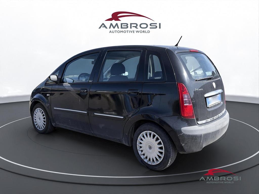 Lancia Musa 1.4 16v Oro 100 6m