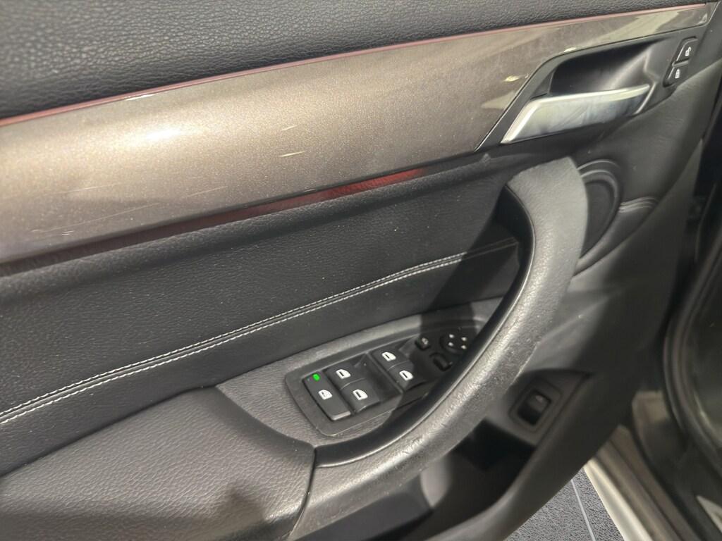 BMW X1 sdrive18d xLine auto my18
