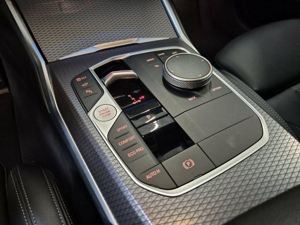 BMW Serie 3 320d Touring mhev 48V Msport xdrive auto