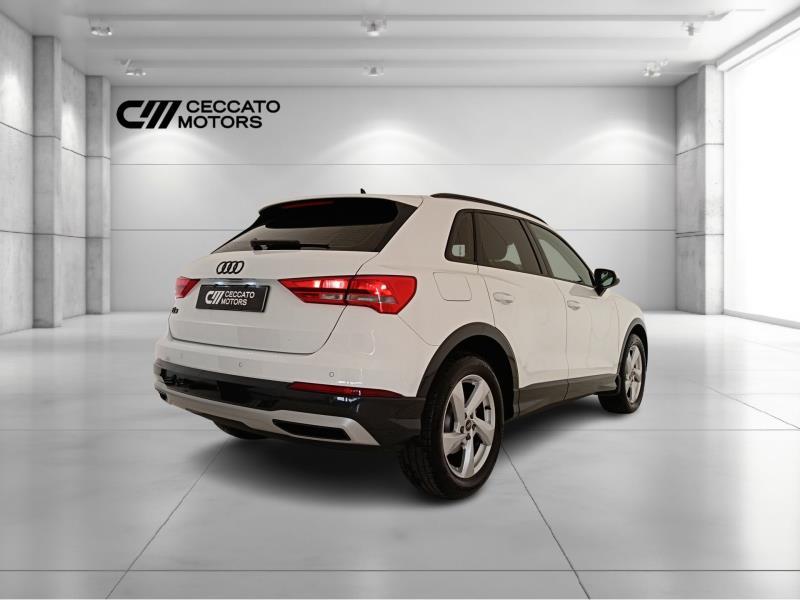 Audi Q3 35 1.5 tfsi mhev Business s-tronic