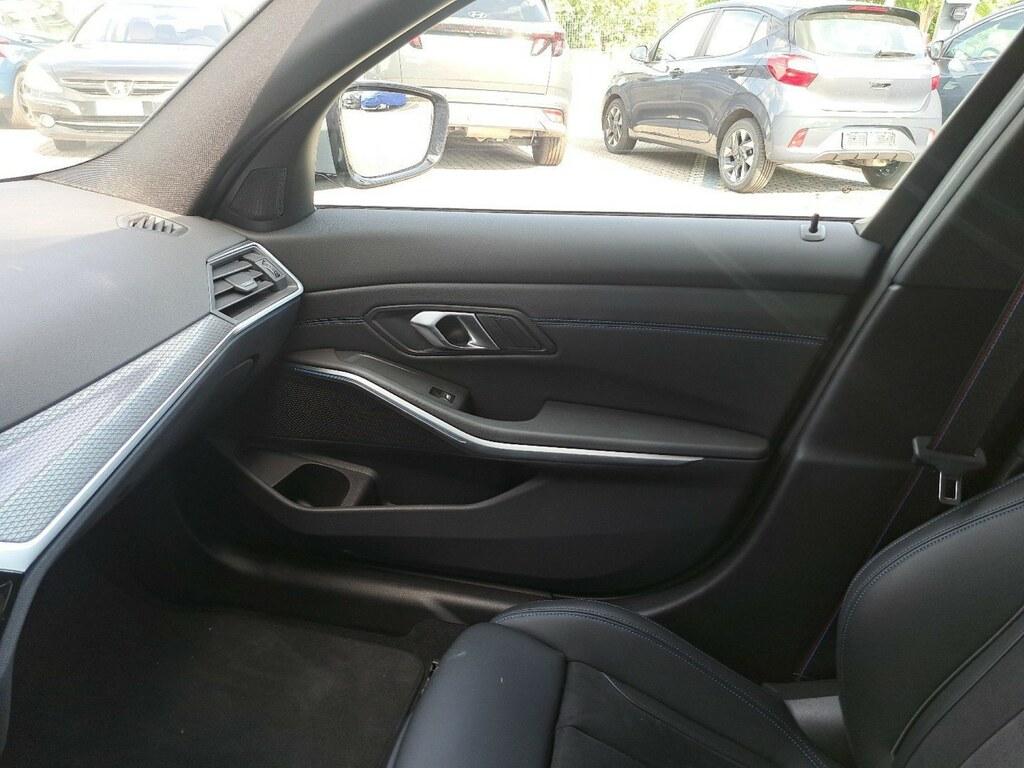 BMW Serie 3 320d mhev 48V M Sport Pro auto