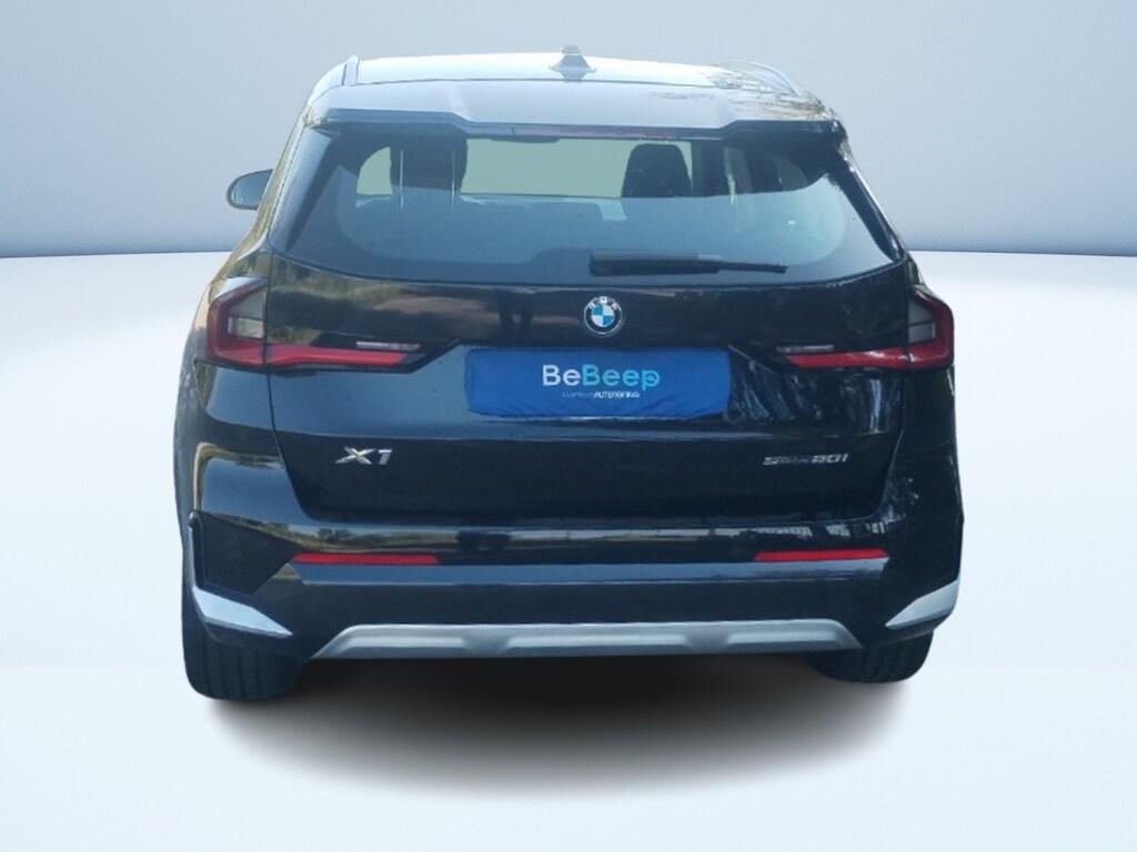 BMW X1 sdrive20i mhev 48V X-Line auto