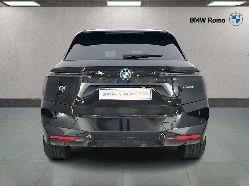 BMW iX xdrive50 pacchetto sportivo