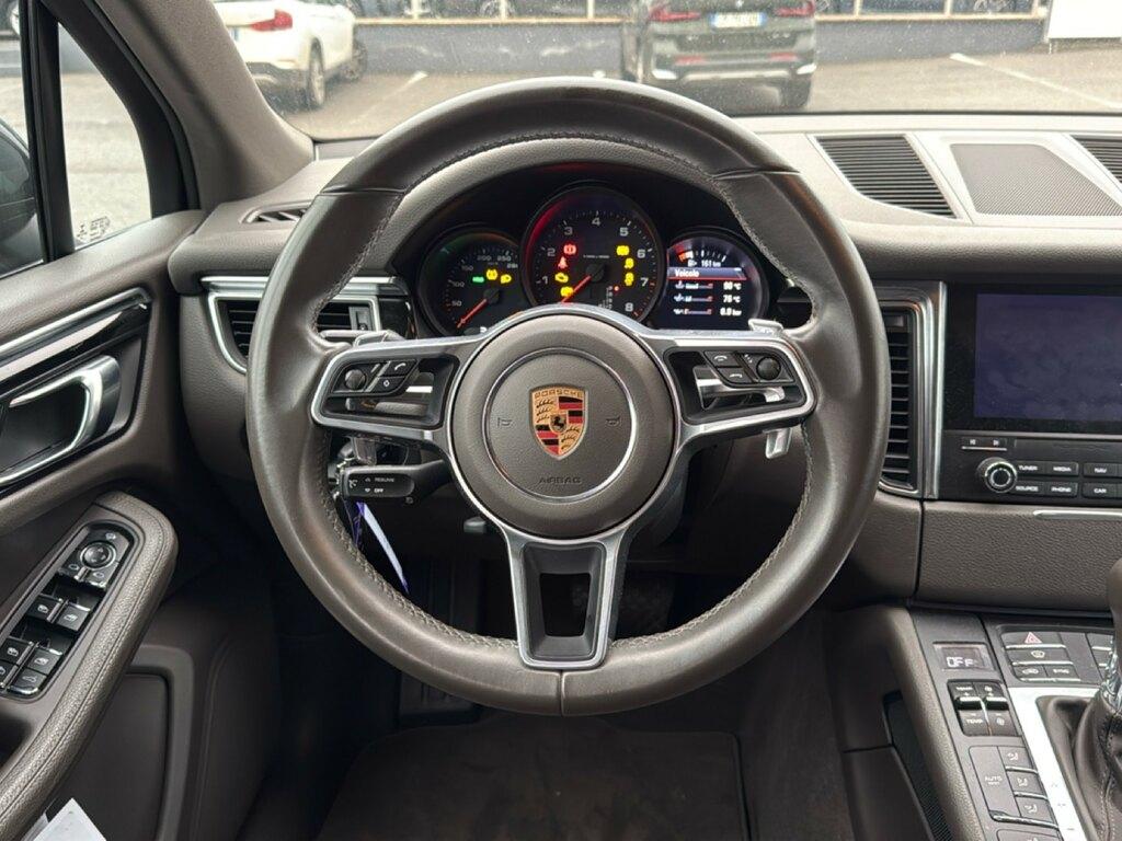 Porsche Macan 2.0 252cv pdk