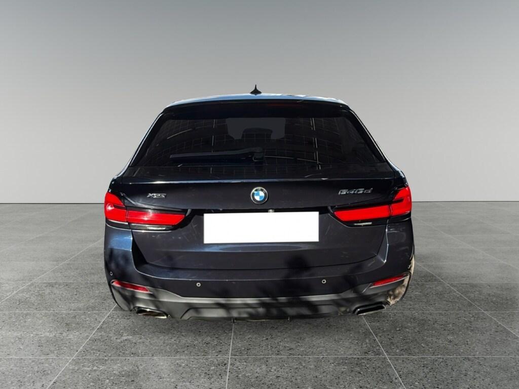 BMW Serie 5 540d Touring mhev 48V xdrive Msport auto
